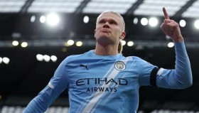 曼联引援新目标：荷兰新星尤尔曼德助力中场加强